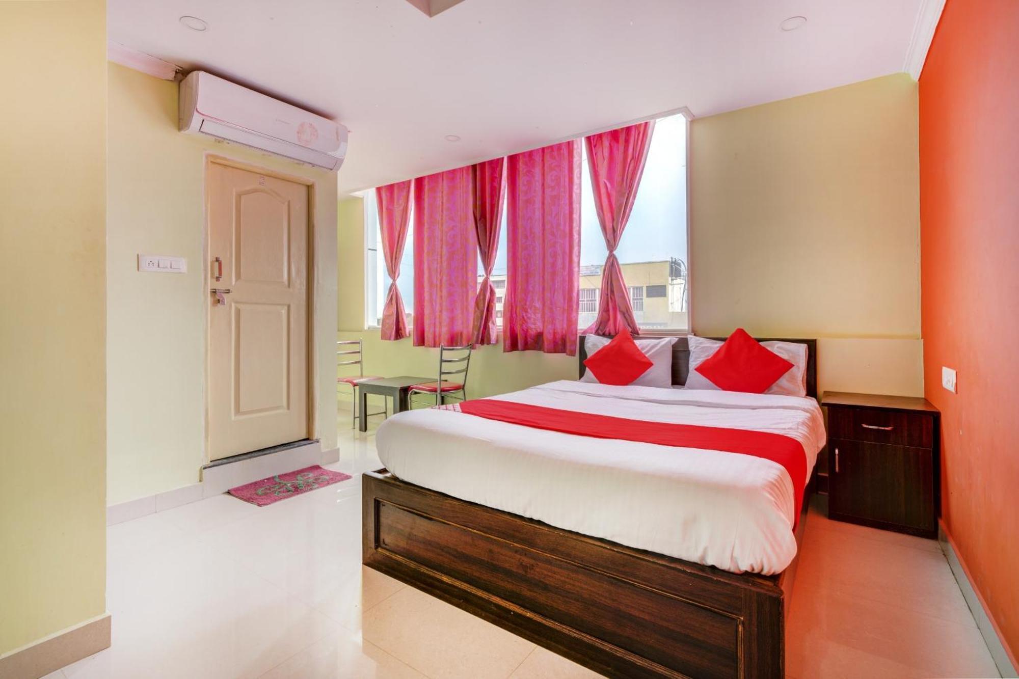 Hotel Oyo Flagship 76521 Manan Paradise